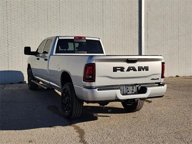 2026 RAM Ram 2500 RAM 2500 BLACK EXPRESS CREW CAB 4X4 8 BOX