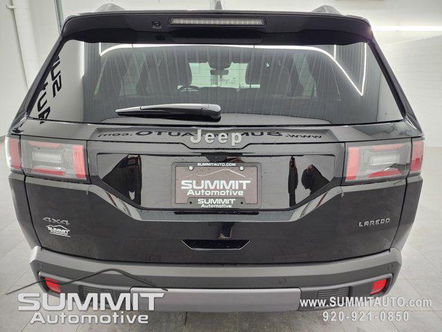 2026 Jeep Cherokee Laredo 4x4