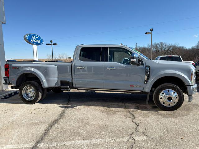 2024 Ford F-450 Limited