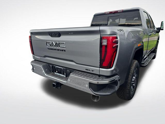 2026 GMC Sierra 2500HD Crew Cab, Standard Bed, SLT, 4WD