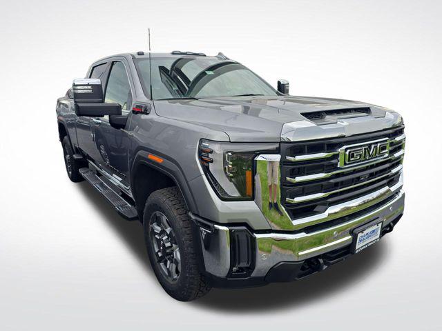 2026 GMC Sierra 2500HD Crew Cab, Standard Bed, SLT, 4WD