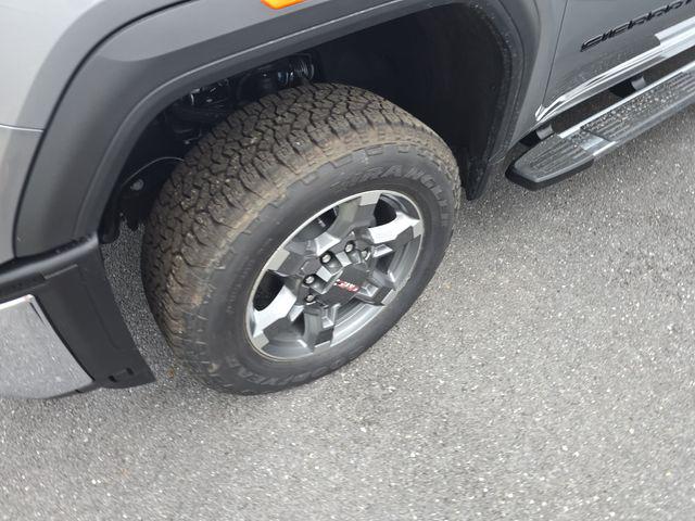 2026 GMC Sierra 2500HD Crew Cab, Standard Bed, SLT, 4WD