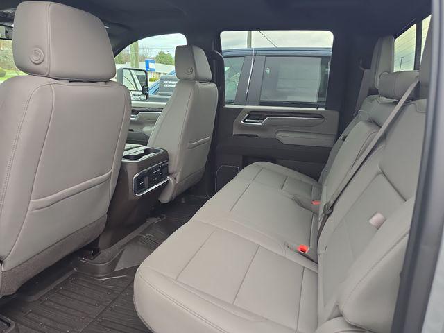 2026 GMC Sierra 2500HD Crew Cab, Standard Bed, SLT, 4WD