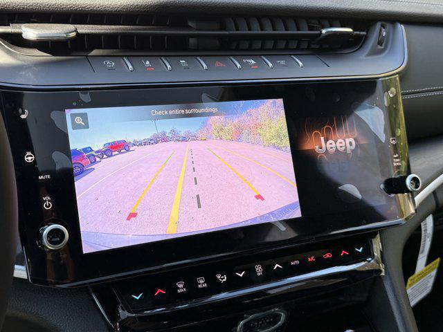 2026 Jeep Grand Cherokee Altitude 4x2
