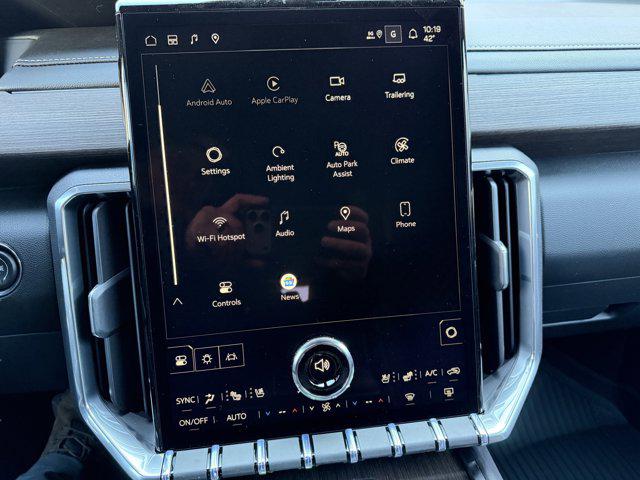 2026 GMC Acadia Denali AWD