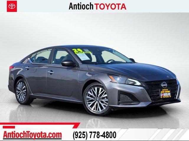 2024 Nissan Altima SV