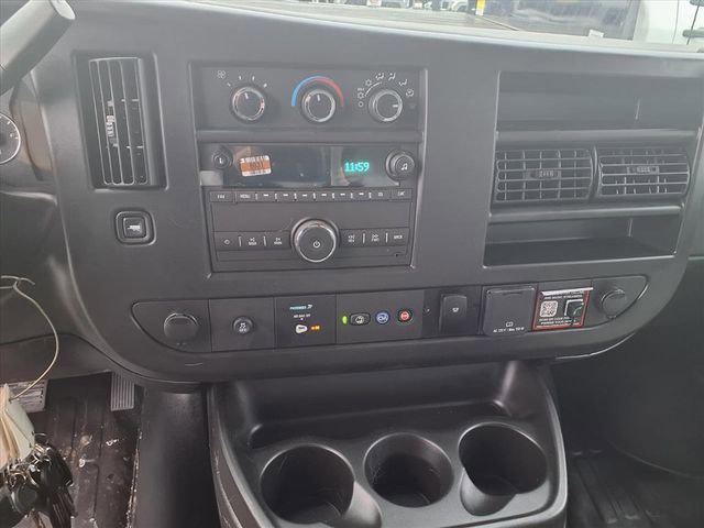 2025 Chevrolet Express Cutaway 4500 Van
