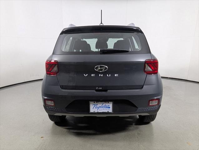 2026 Hyundai Venue SEL w/Two-Tone Roof