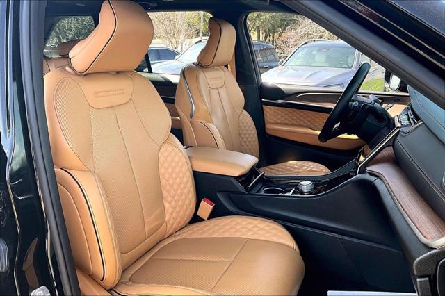 2022 Jeep Grand Cherokee Summit 4x2