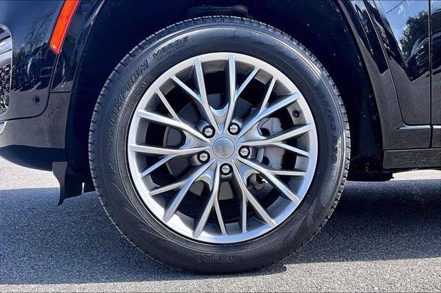 2022 Jeep Grand Cherokee Summit 4x2