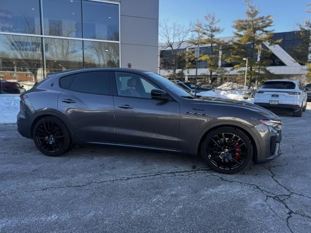 2022 Maserati Levante Modena