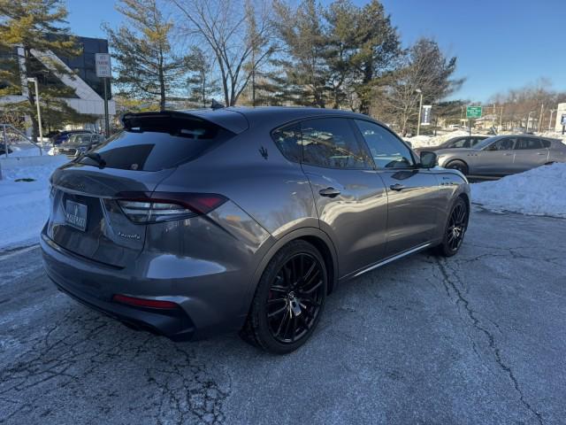 2022 Maserati Levante Modena