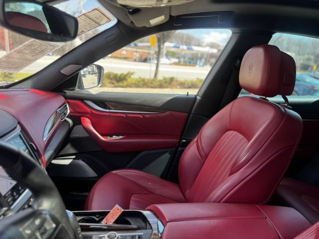 2022 Maserati Levante Modena
