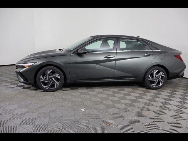 2026 Hyundai Elantra Hybrid Limited