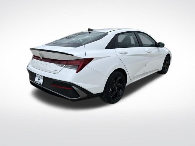 2026 Hyundai Elantra Hybrid SEL Sport