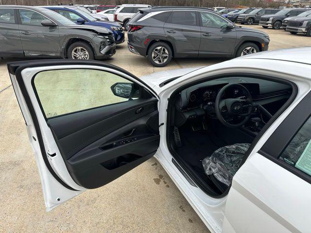 2026 Hyundai Elantra Hybrid SEL Sport