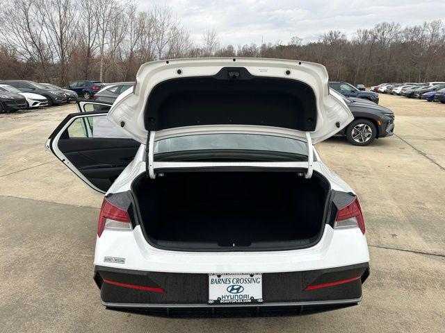 2026 Hyundai Elantra Hybrid SEL Sport