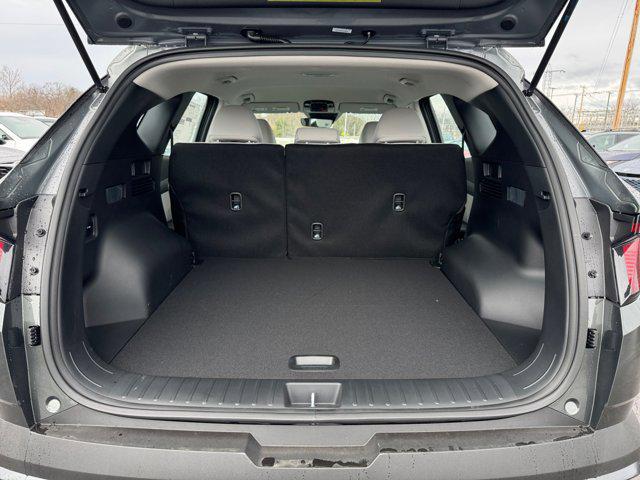 2026 Hyundai Tucson Hybrid Blue SE