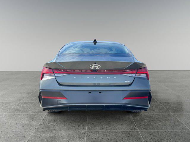 2026 Hyundai Elantra Hybrid Limited