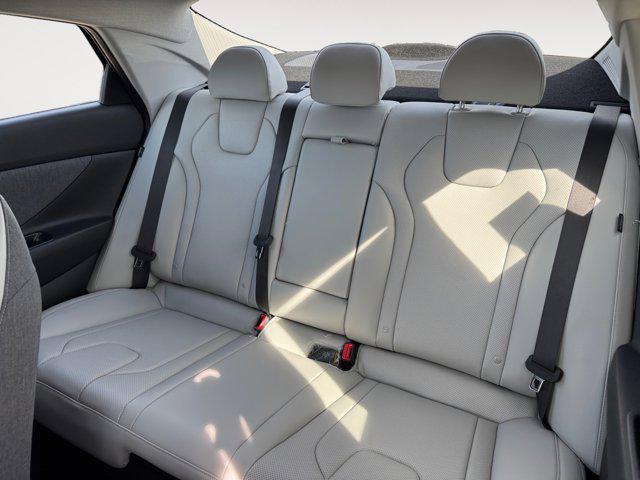 2026 Hyundai Elantra Hybrid Limited