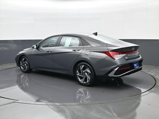 2025 Hyundai Elantra Limited