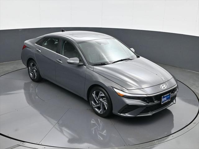 2025 Hyundai Elantra Limited