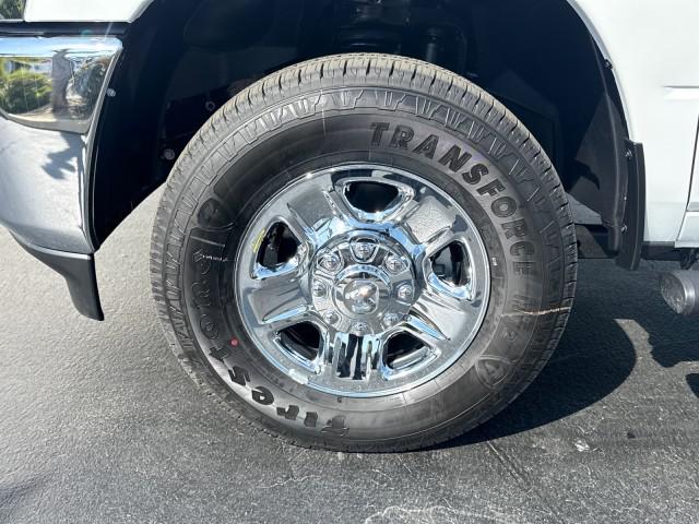2026 Ram 2500 Tradesman Crew Cab 4x4 64 Box