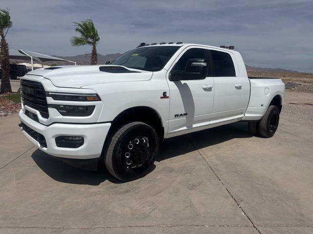 2026 RAM Ram 3500 RAM 3500 LARAMIE MEGA CAB 4X4 64 BOX