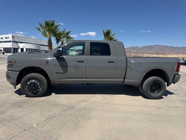 2026 RAM Ram 3500 RAM 3500 LARAMIE MEGA CAB 4X4 64 BOX