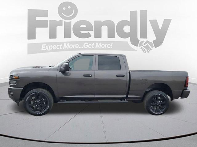 2026 RAM Ram 2500 RAM 2500 BLACK EXPRESS CREW CAB 4X4 64 BOX