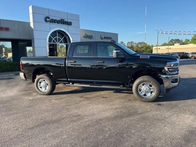 2026 RAM 2500 RAM 2500 TRADESMAN CREW CAB 4X4 64 BOX