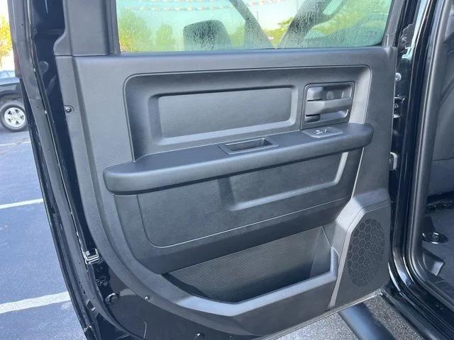 2026 Ram 2500 Tradesman Crew Cab 4x4 64 Box
