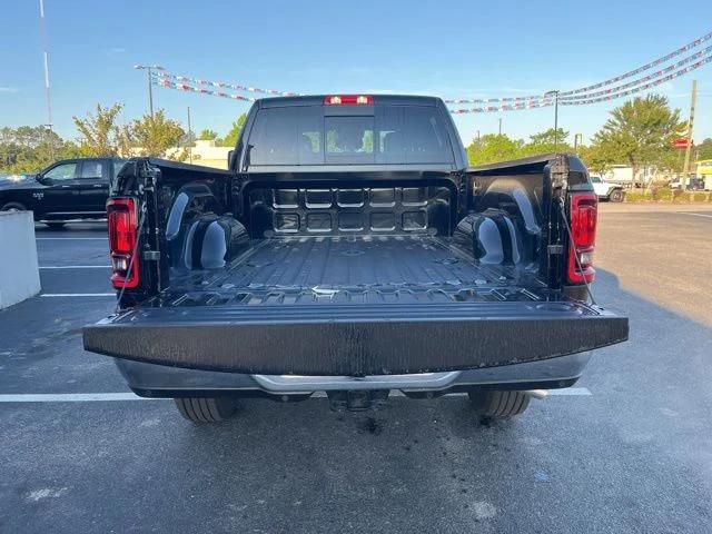 2026 Ram 2500 Tradesman Crew Cab 4x4 64 Box