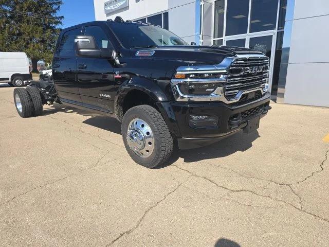 2026 RAM Ram 5500 Chassis Cab RAM 5500 BIG HORN CHASSIS CREW CAB 4X4 84 CA