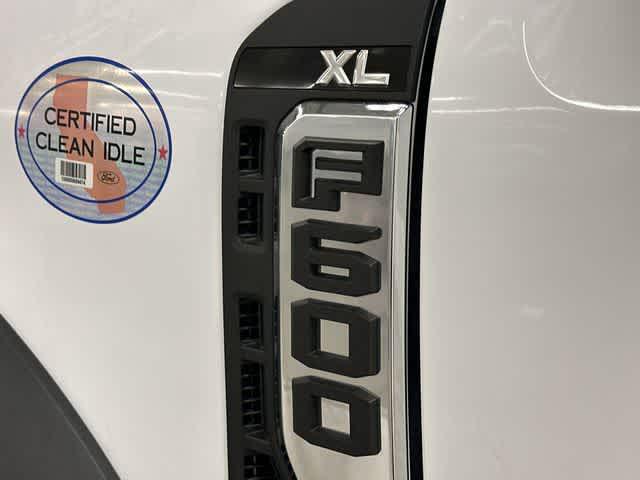 2026 Ford 600 XL