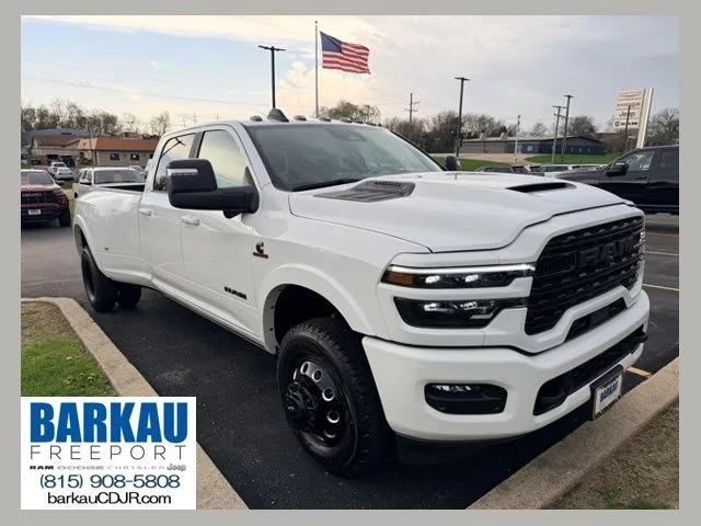 2026 RAM Ram 3500 RAM 3500 LIMITED CREW CAB 4X4 8 BOX