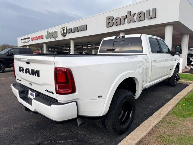2026 RAM 3500 RAM 3500 LIMITED CREW CAB 4X4 8 BOX