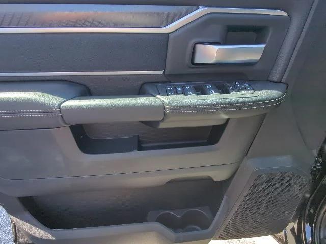 2026 Ram 3500 Big Horn Crew Cab 4x4 6'4" Box