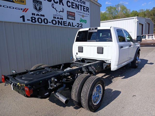 2026 RAM Ram 3500 Chassis Cab RAM 3500 TRADESMAN CREW CAB CHASSIS 4X4 60 CA