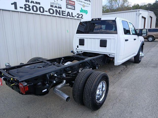 2026 RAM Ram 3500 Chassis Cab RAM 3500 TRADESMAN CREW CAB CHASSIS 4X4 60 CA