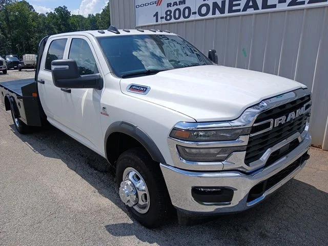 2026 RAM 3500 Chassis RAM 3500 TRADESMAN CREW CAB CHASSIS 4X4 60 CA