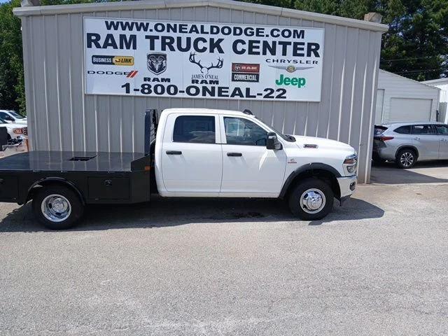 2026 RAM 3500 Chassis RAM 3500 TRADESMAN CREW CAB CHASSIS 4X4 60 CA