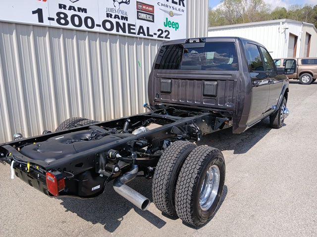 2026 RAM Ram 3500 Chassis Cab RAM 3500 BIG HORN CREW CAB CHASSIS 4X4 60 CA