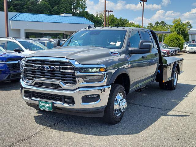 2026 RAM 3500 Chassis RAM 3500 TRADESMAN CREW CAB CHASSIS 4X4 60 CA