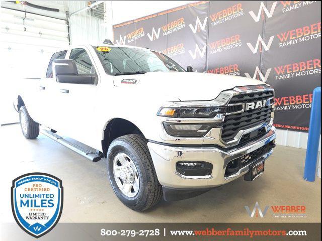 2026 RAM Ram 2500 RAM 2500 TRADESMAN CREW CAB 4X4 8 BOX