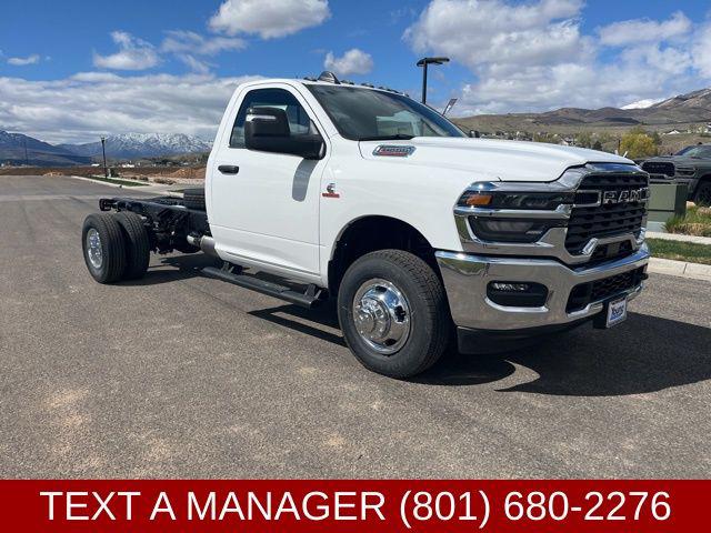 2026 RAM 3500 Chassis RAM 3500 TRADESMAN CHASSIS REGULAR CAB 4X4 84 CA