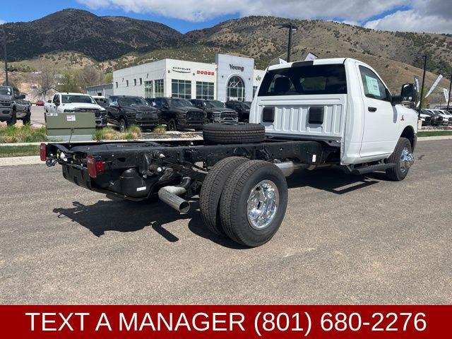 2026 RAM 3500 Chassis RAM 3500 TRADESMAN CHASSIS REGULAR CAB 4X4 84 CA