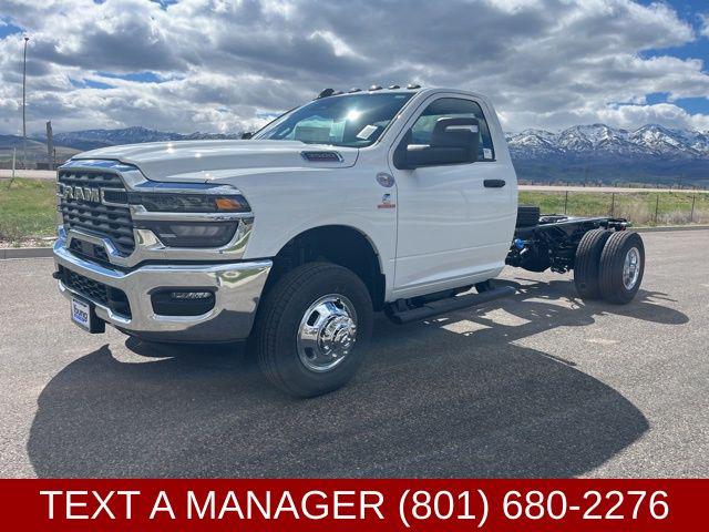 2026 Ram 3500 Chassis Cab Tradesman/Big Horn