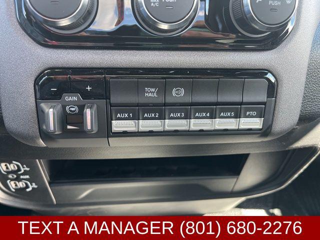 2026 Ram 3500 Chassis Cab Tradesman/Big Horn