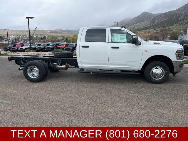 2026 RAM 3500 Chassis RAM 3500 TRADESMAN CREW CAB CHASSIS 4X4 60 CA